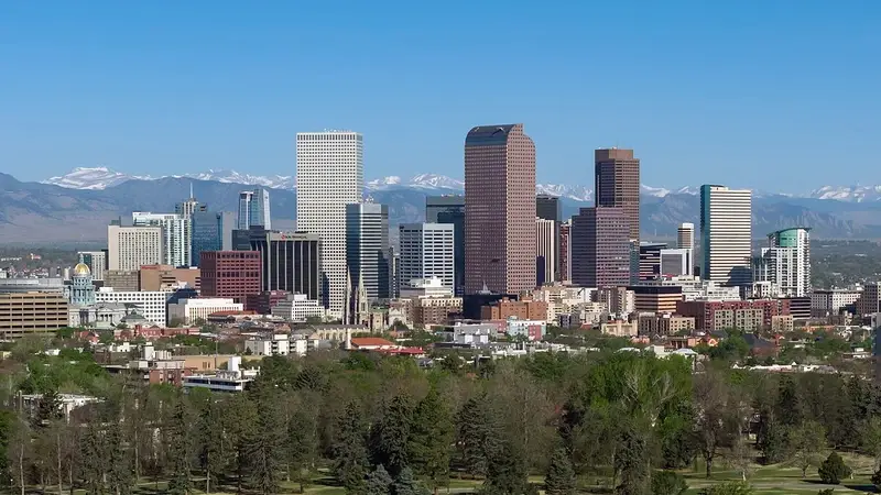 Denver, CO Islamic Prayer Times and Mosque